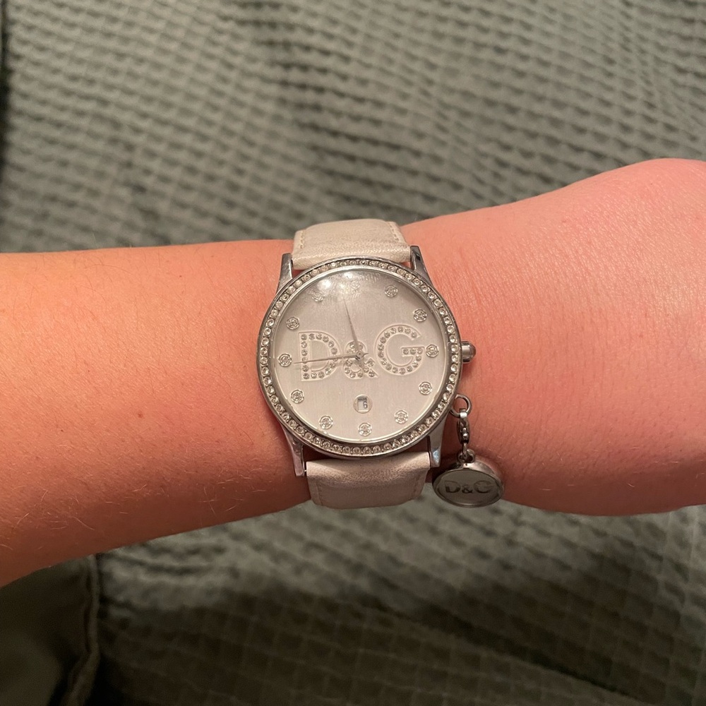 D&G watch - Picture 5 of 6